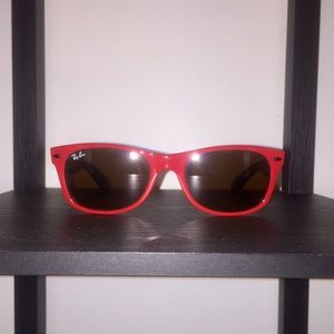 Ray-Ban New Wayfarer Sunglasses in Red/Tortoise